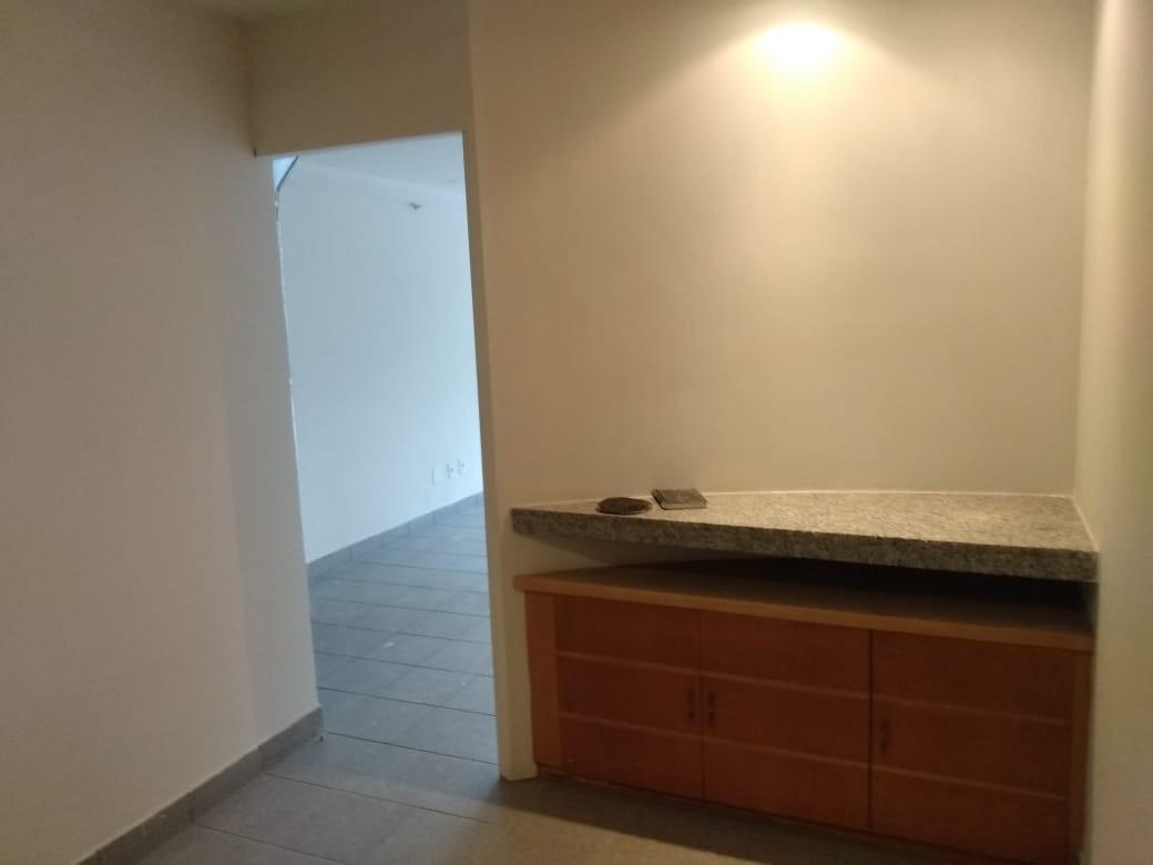 Prédio, Floresta, 0 Quarto, 0 Vaga