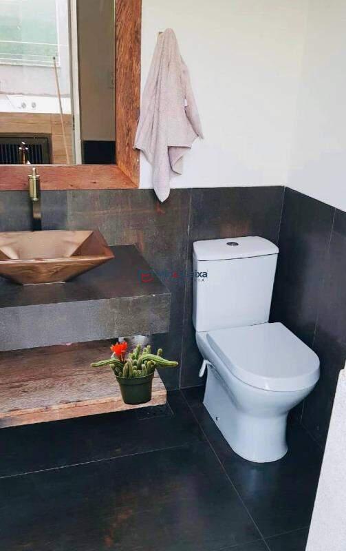 Apartamento, Funcionários, 4 Quartos, 4 Vagas, 2 Suítes