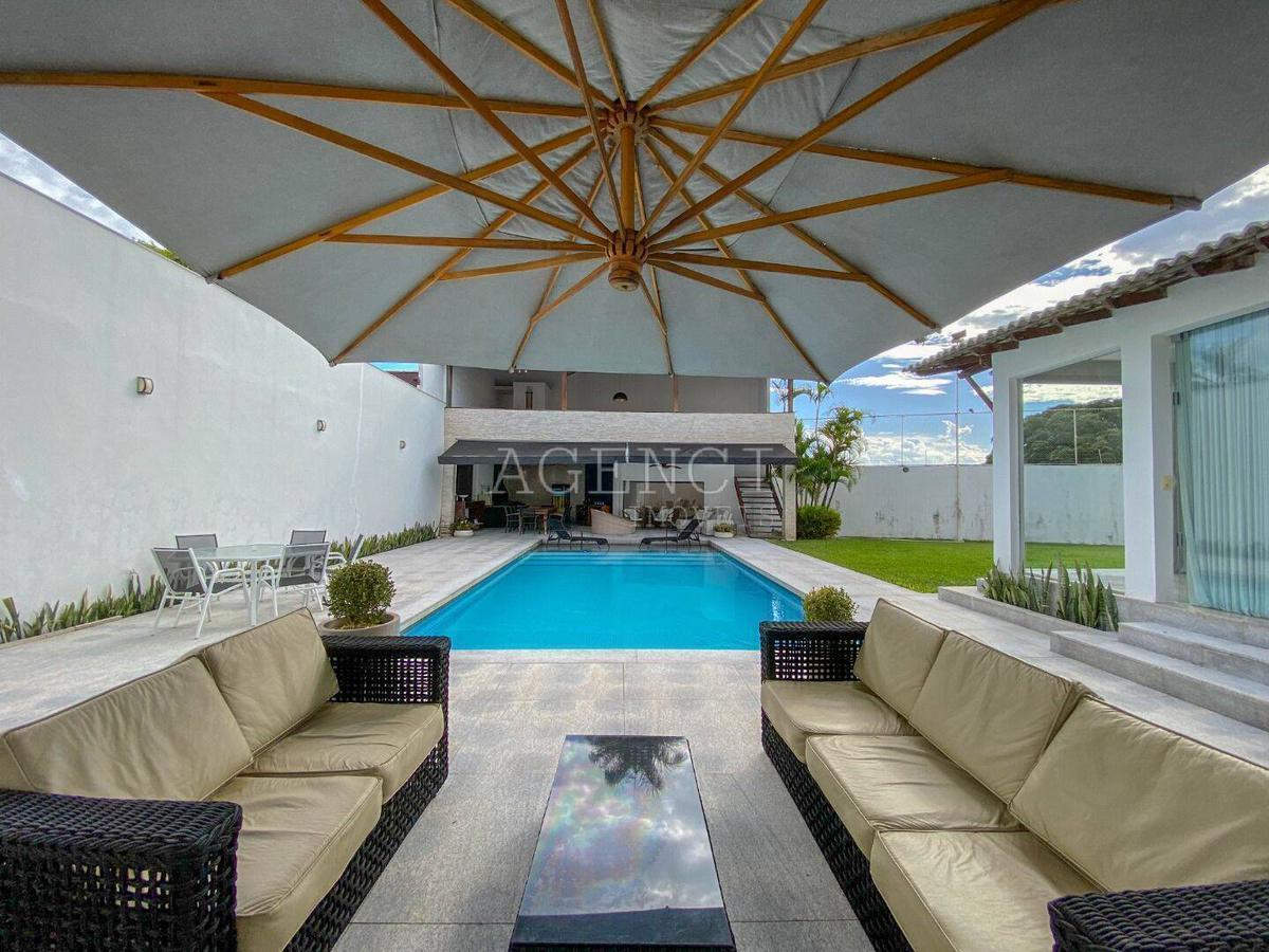Casa, Bandeirantes (pampulha), 5 Quartos, 0 Vaga, 5 Suítes