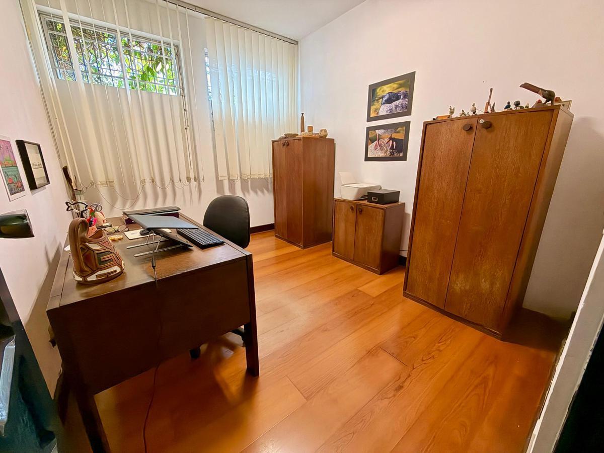 Casa, Bandeirantes (pampulha), 5 Quartos, 8 Vagas, 3 Suítes