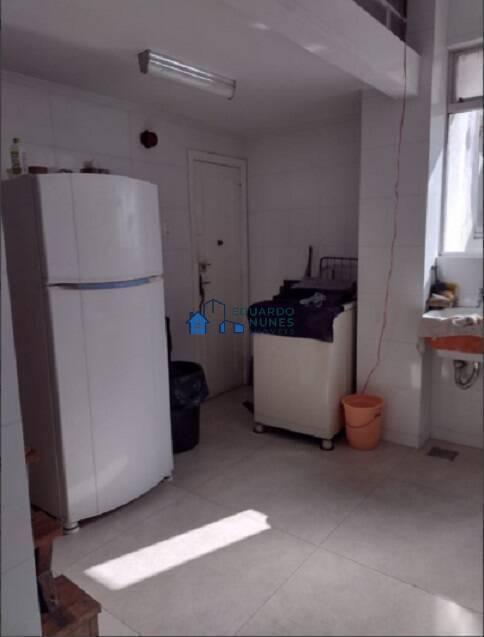 Apartamento, Centro, 3 Quartos, 0 Vaga, 1 Suíte