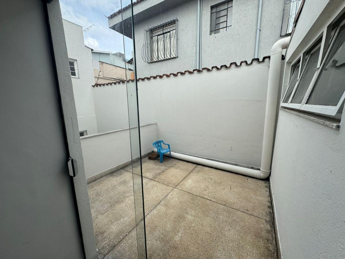 Casa, Floresta, 20 Quartos, 2 Vagas