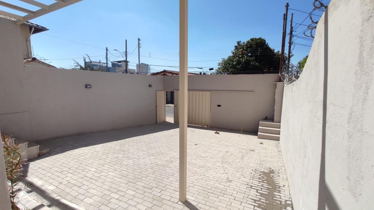 Casa, Santa Rosa, 3 Quartos, 4 Vagas, 1 Suíte