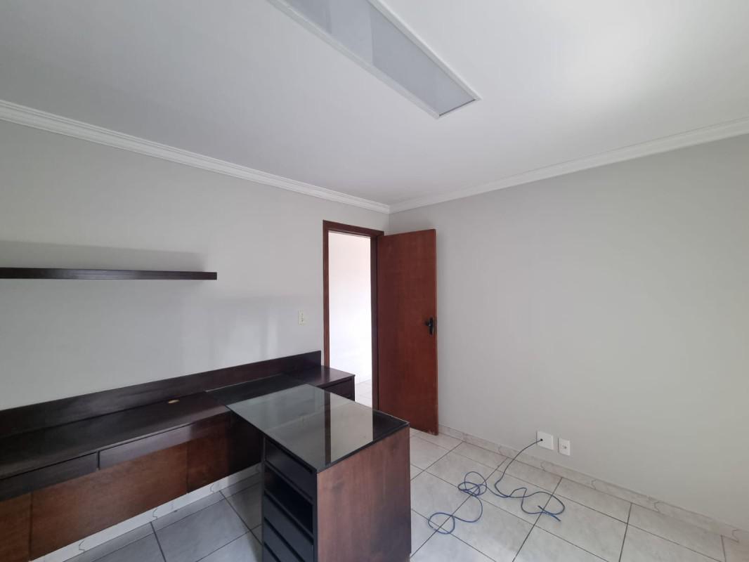 Cobertura, Jardim Riacho das Pedras, 4 Quartos, 2 Vagas, 2 Suítes