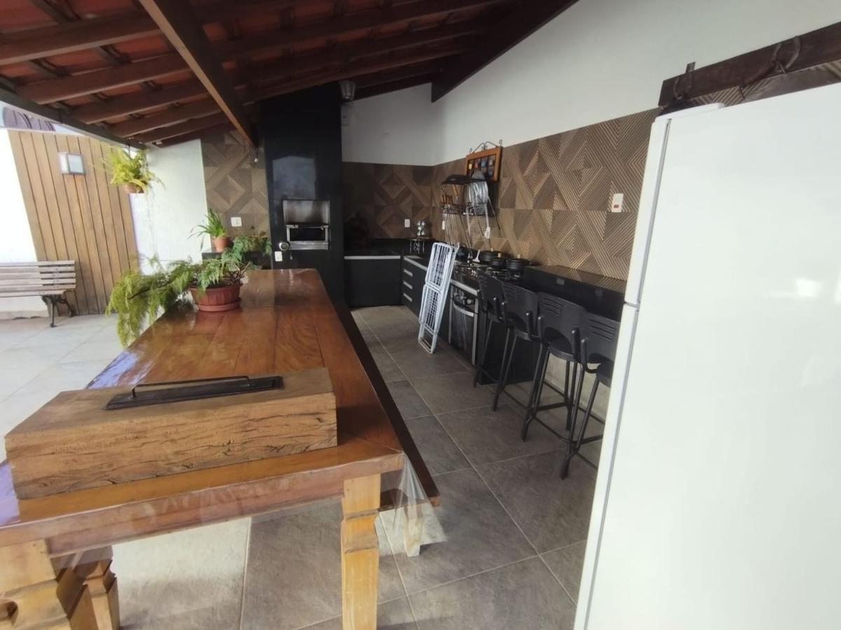 Casa, Dona Clara, 5 Quartos, 2 Vagas, 3 Suítes
