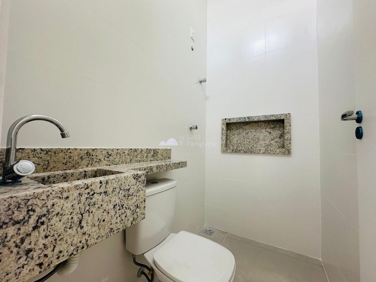 Casa, Santa Mônica, 2 Quartos, 2 Vagas, 2 Suítes