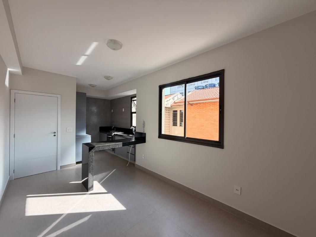 Apartamento, Floresta, 1 Quarto, 1 Vaga, 1 Suíte