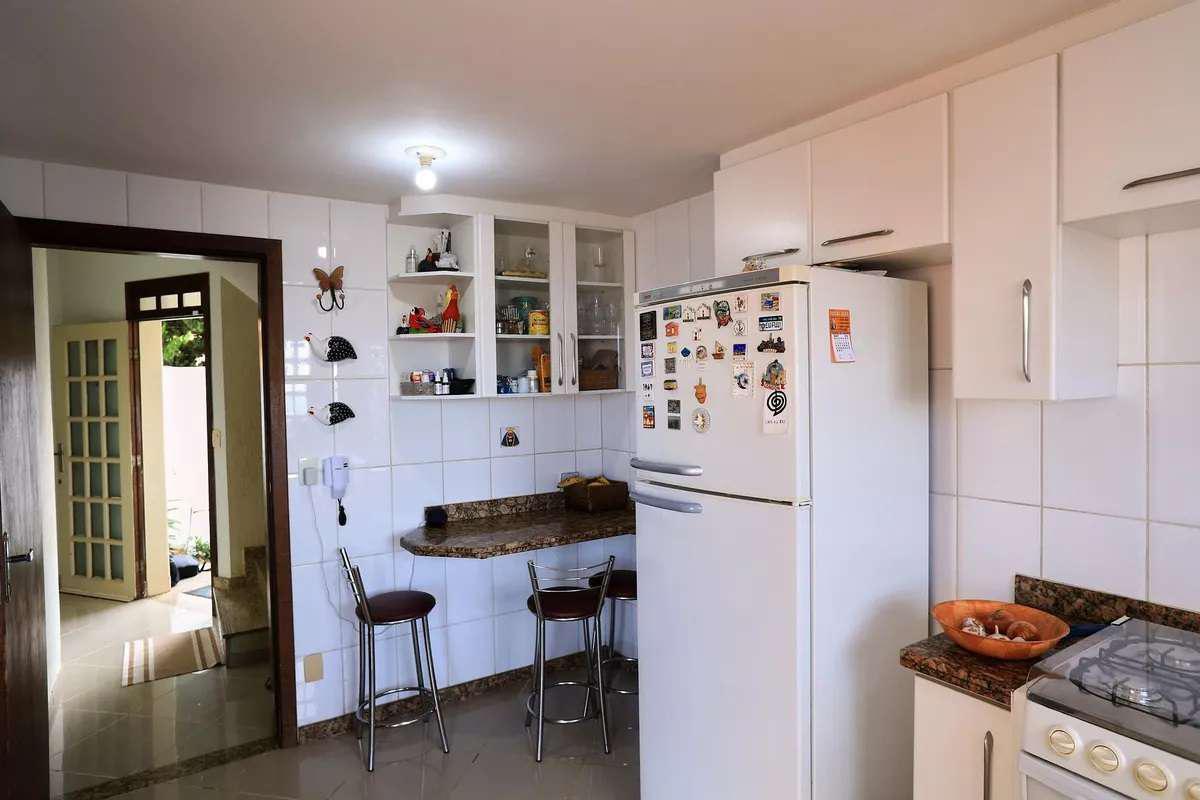 Casa, Mangabeiras, 4 Quartos, 4 Vagas, 1 Suíte