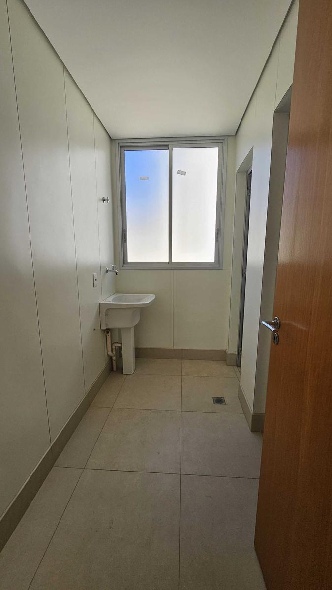 Cobertura, Buritis, 4 Quartos, 4 Vagas, 1 Suíte
