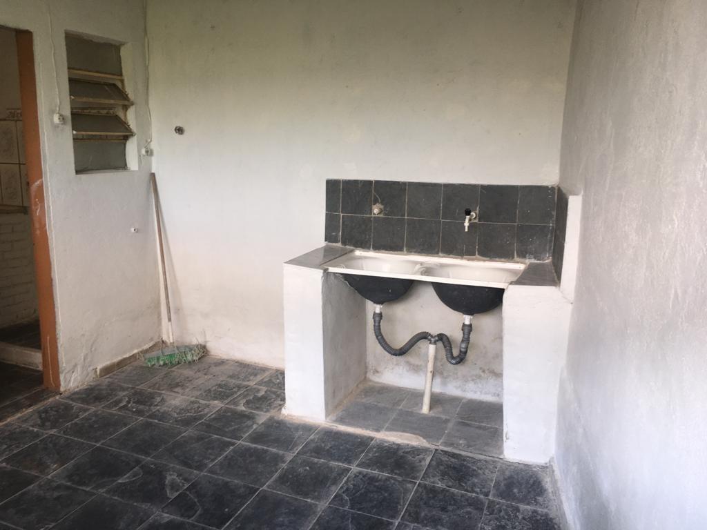 Casa, Santa Cruz, 1 Quarto, 0 Vaga