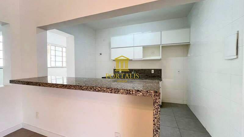 Apartamento, Centro, 4 Quartos, 2 Vagas, 1 Suíte