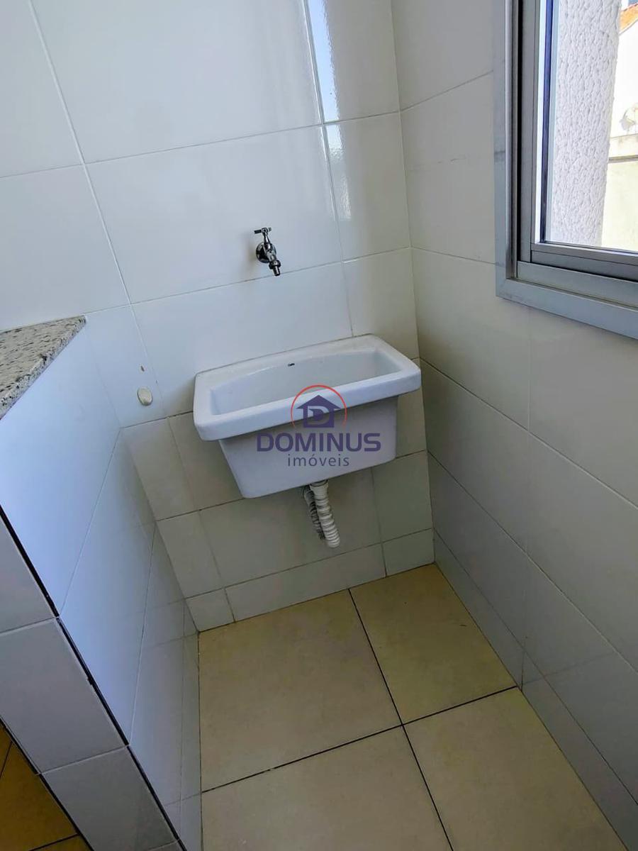 Apartamento, Sagrada Família, 3 Quartos, 2 Vagas, 1 Suíte