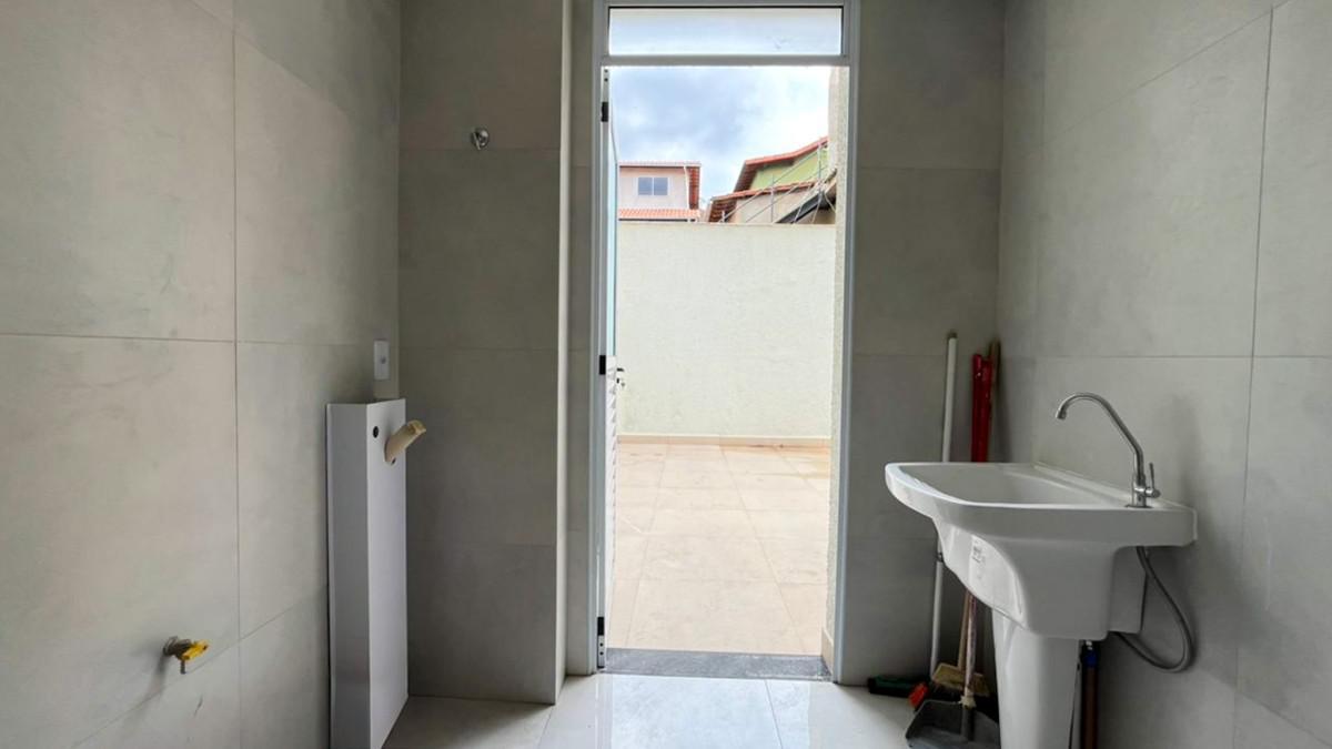 Apartamento, Casa Branca, 3 Quartos, 2 Vagas, 1 Suíte