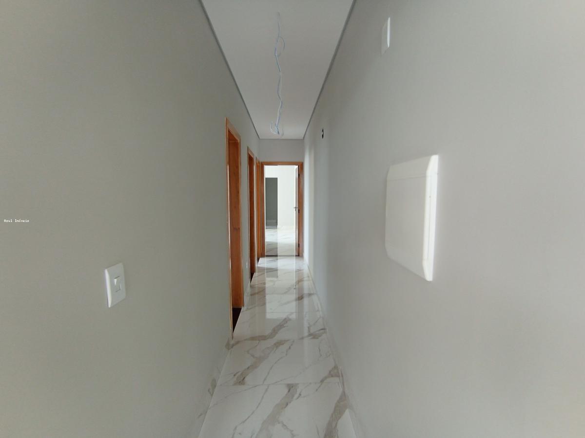 Casa, Rio Branco, 3 Quartos, 2 Vagas, 1 Suíte