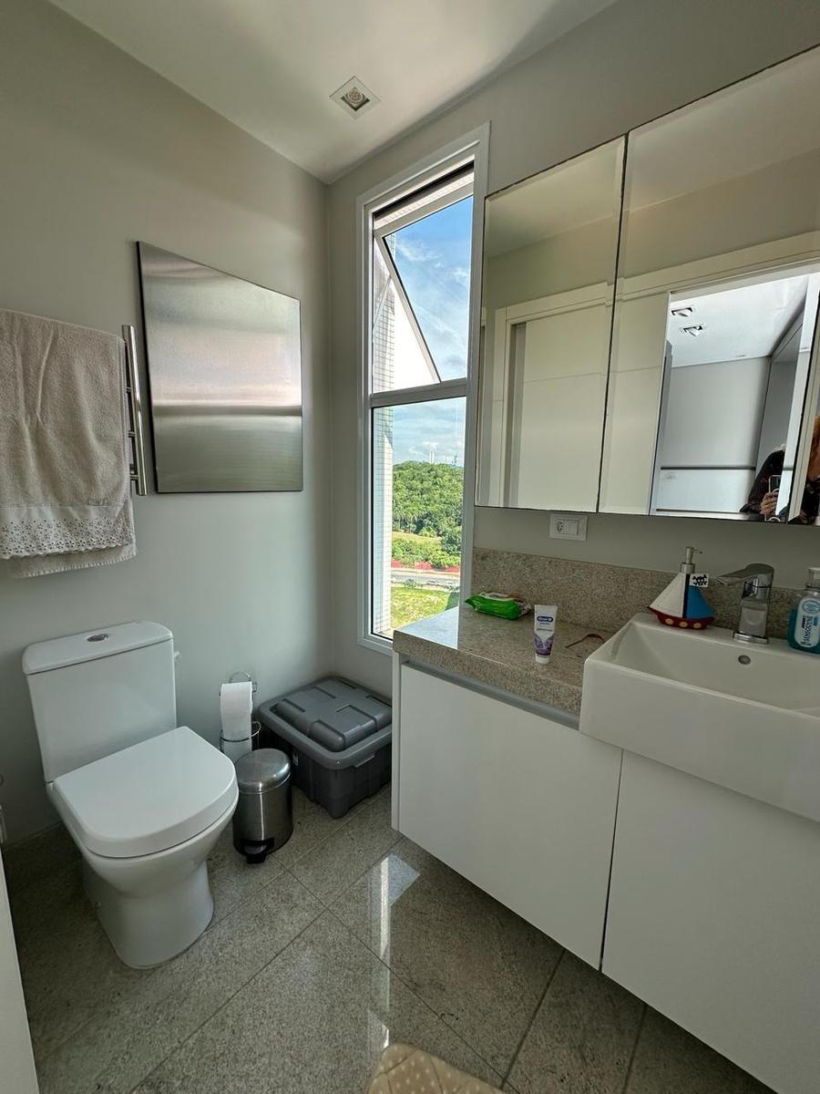 Casa, Pirajá, 4 Quartos, 4 Vagas, 2 Suítes