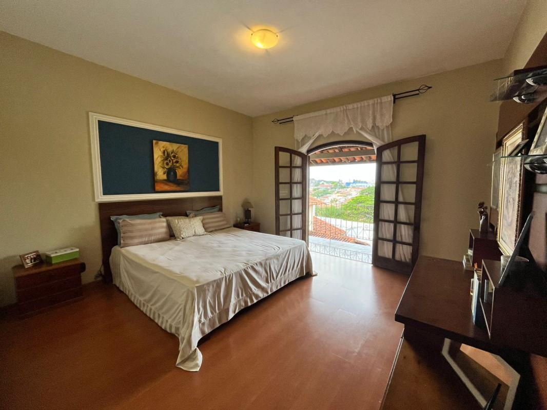 Casa, Jardim Riacho das Pedras, 4 Quartos, 4 Vagas, 1 Suíte