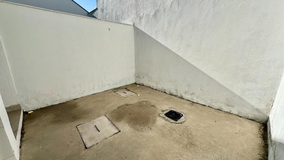 Casa, Piratininga (venda Nova), 2 Quartos, 1 Vaga, 2 Suítes