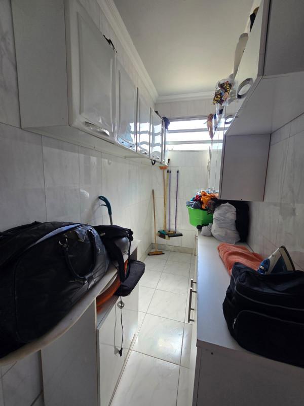 Casa, Alípio de Melo, 8 Quartos, 6 Vagas, 3 Suítes