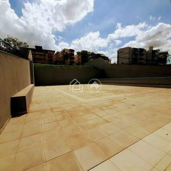 Sala, Estoril, 59 Vagas