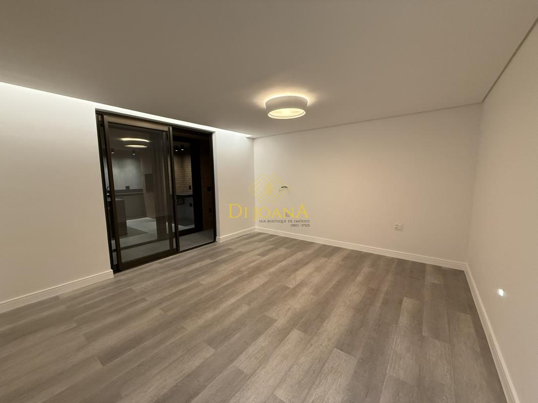 Apartamento, Centro, 4 Quartos, 3 Vagas, 4 Suítes