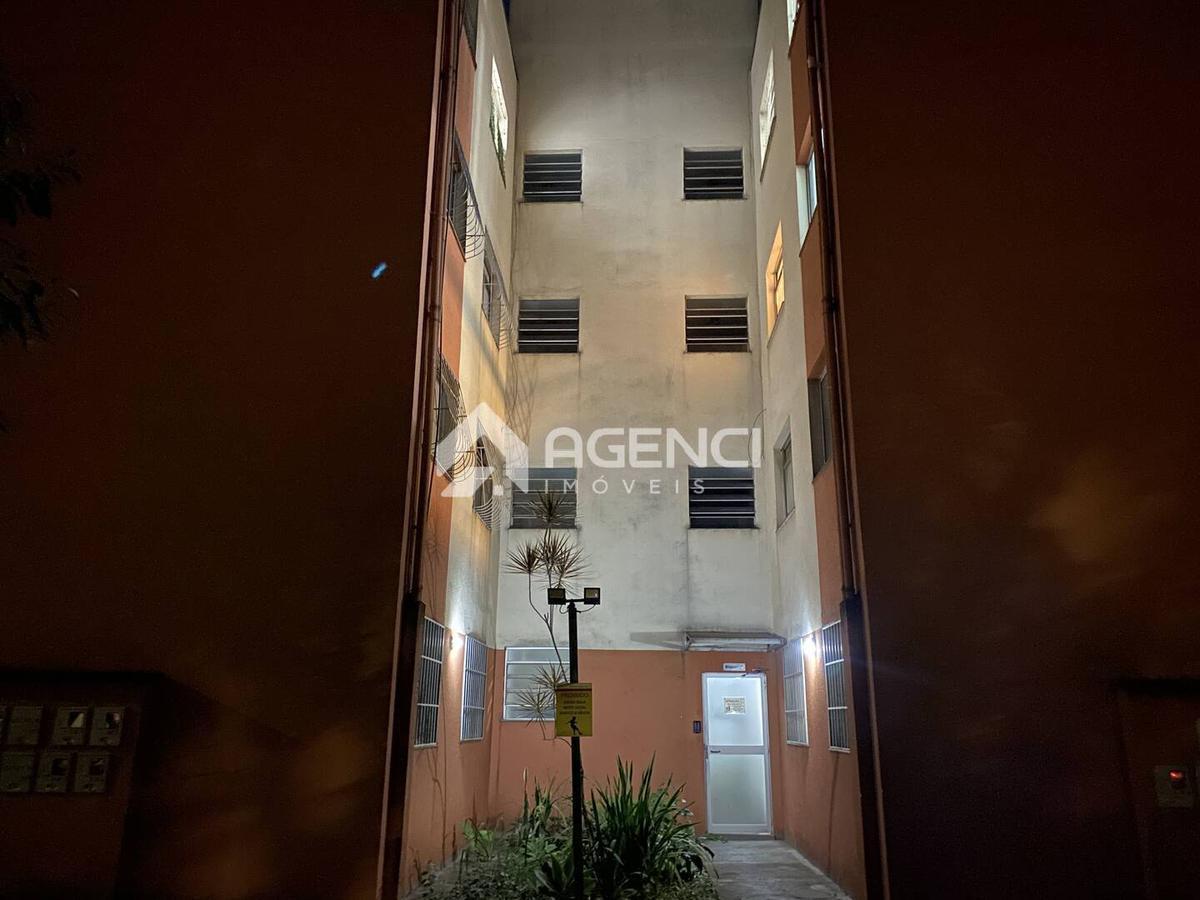 Apartamento, Camargos, 2 Quartos, 0 Vaga, 0 Suíte