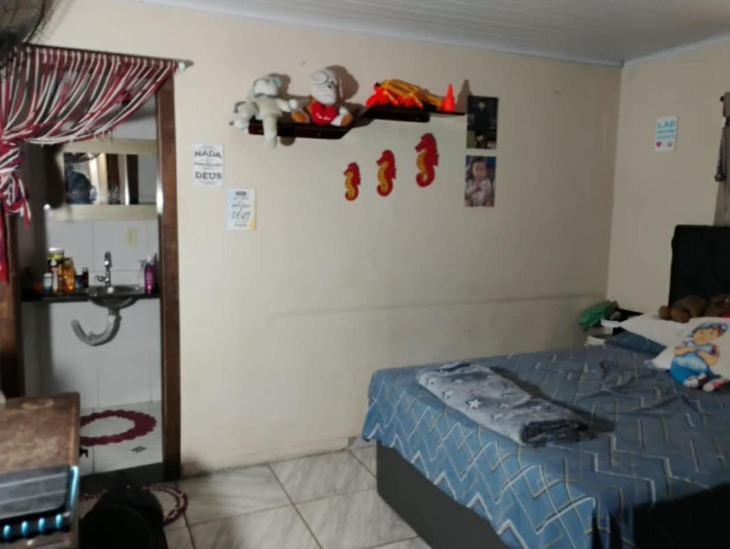 Casa, Vila Clóris, 3 Quartos, 6 Vagas, 1 Suíte