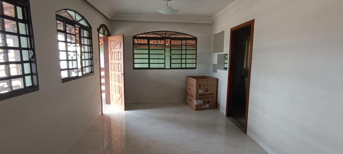 Casa, Araguaia, 3 Quartos, 3 Vagas, 1 Suíte