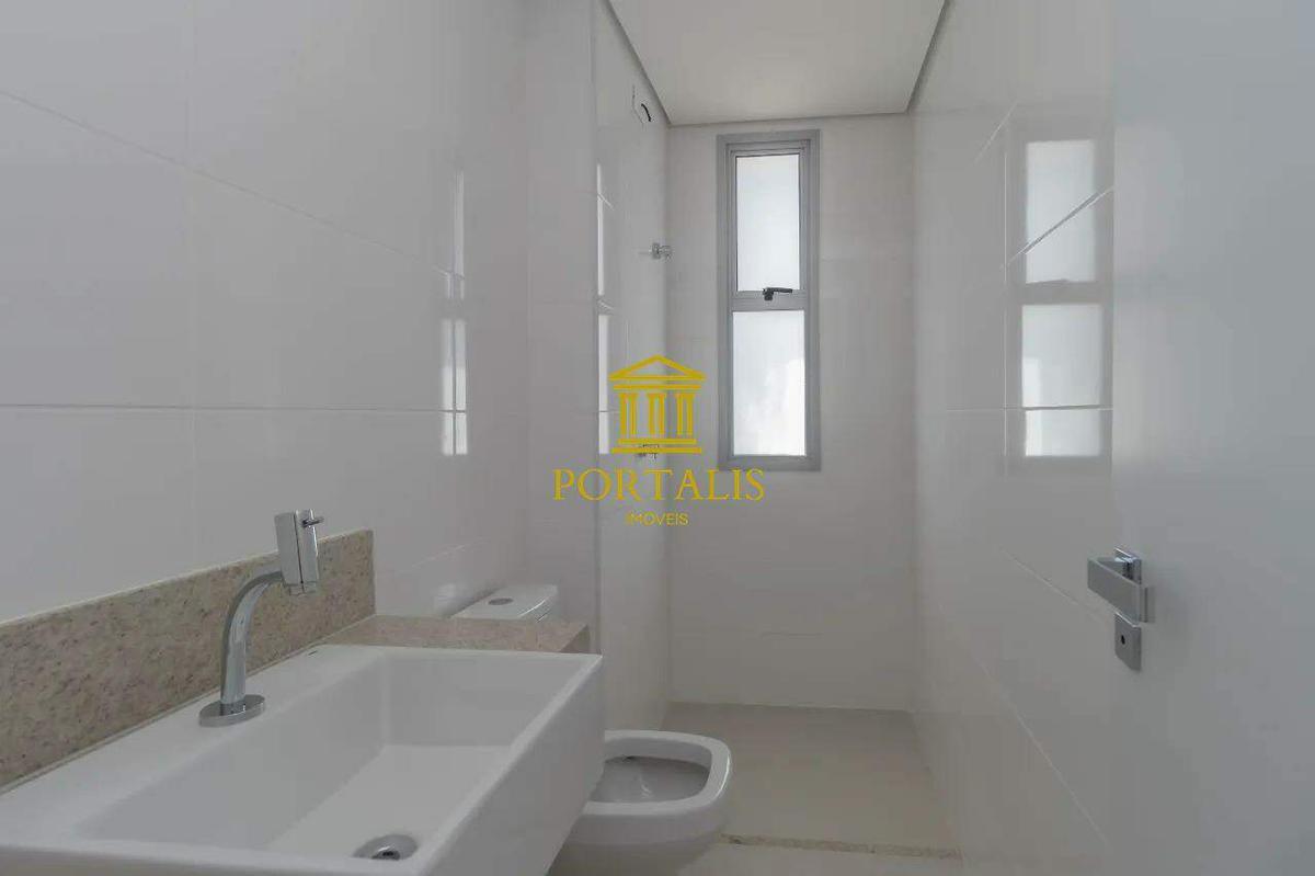 Apartamento, Sagrada Família, 3 Quartos, 2 Vagas, 1 Suíte