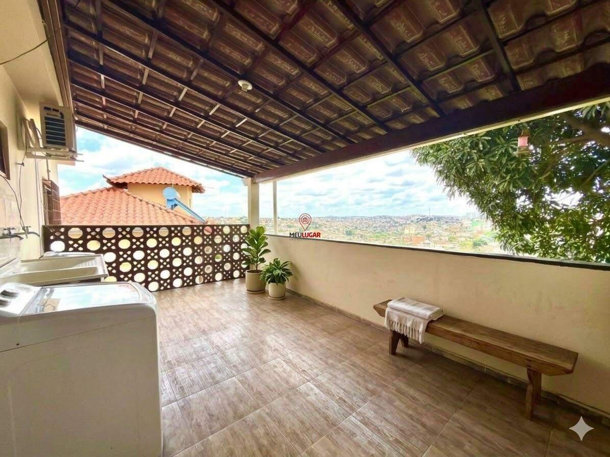 Casa, Diamante, 3 Quartos, 5 Vagas, 1 Suíte