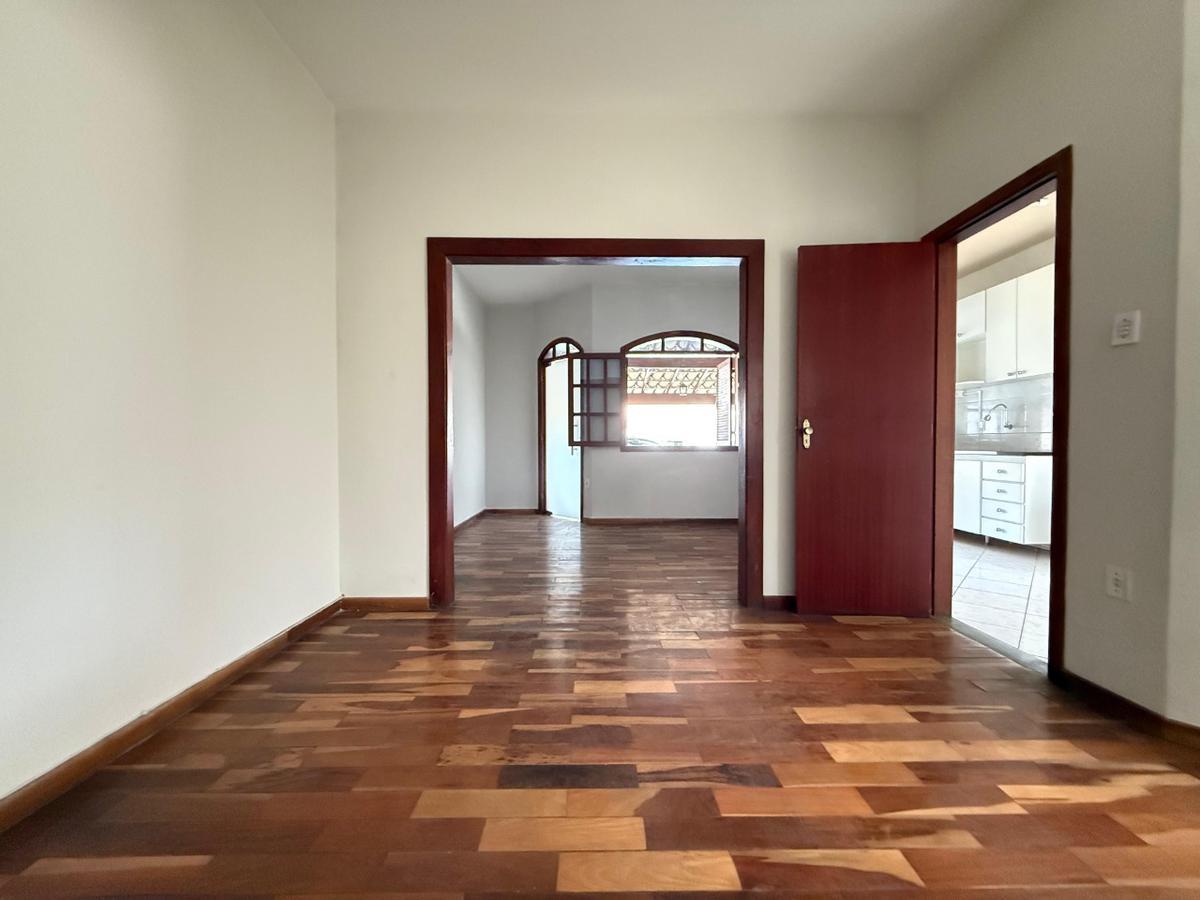 Casa, São João Batista (venda Nova), 3 Quartos, 2 Vagas, 1 Suíte