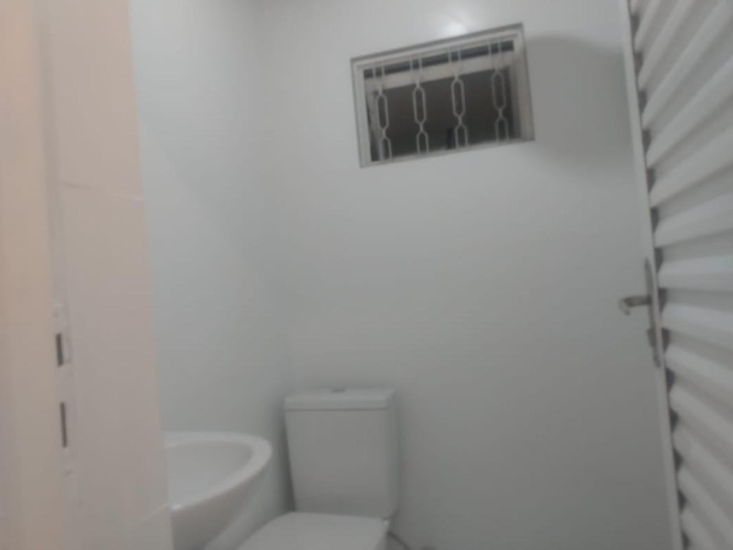 Casa, Floresta, 3 Quartos, 8 Vagas, 1 Suíte