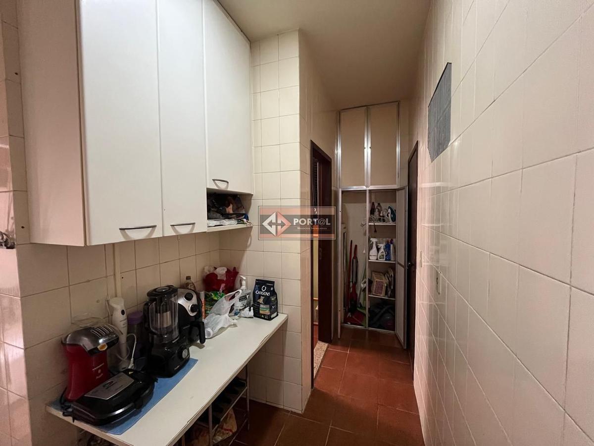 Apartamento, Luxemburgo, 3 Quartos, 1 Vaga, 1 Suíte