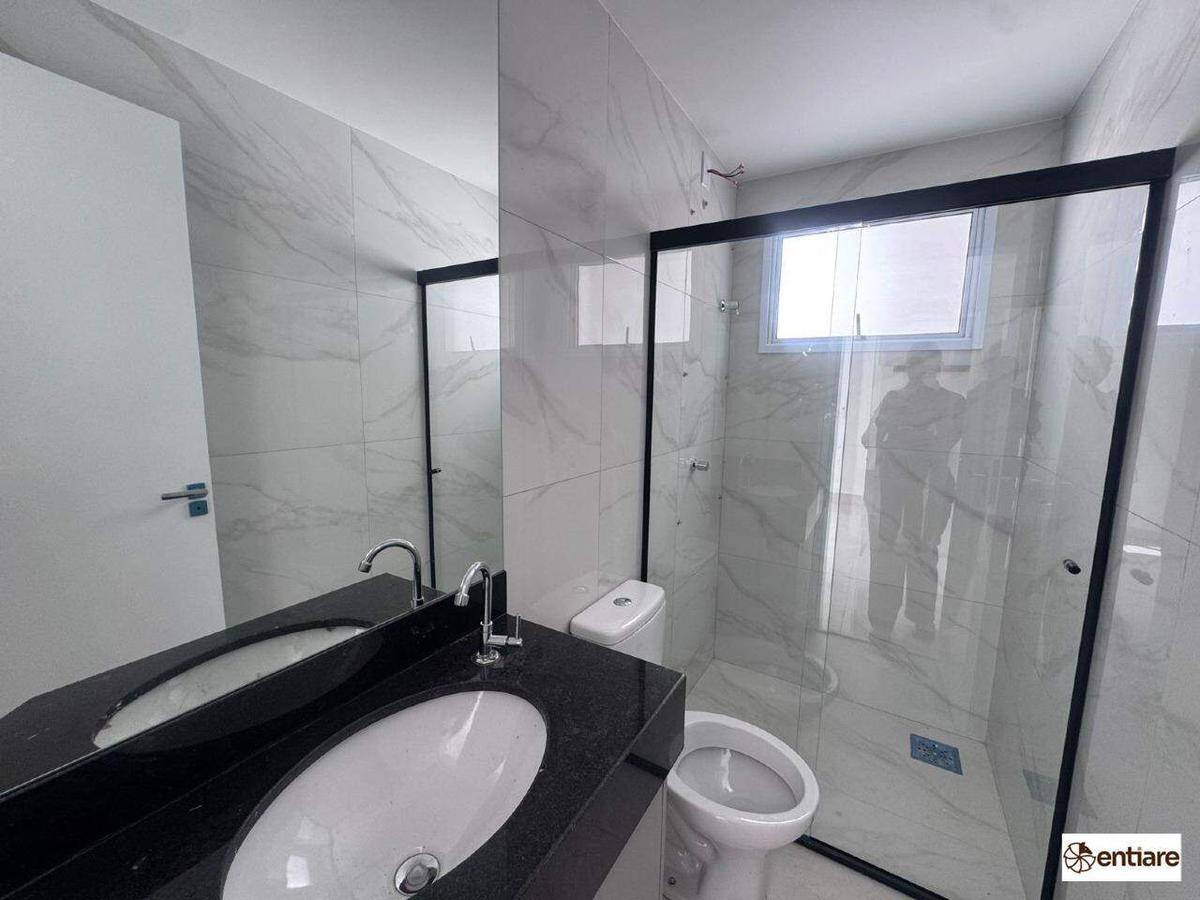 Apartamento, Centro, 2 Quartos, 2 Vagas, 1 Suíte