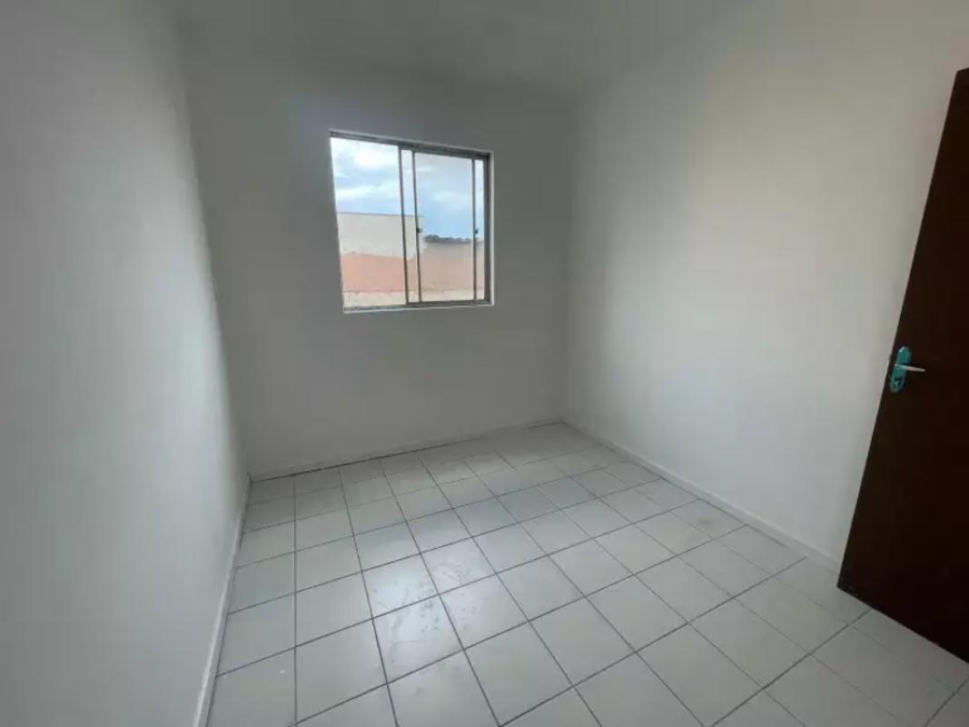 Apartamento, Vale das Amendoeiras, 2 Quartos, 1 Vaga