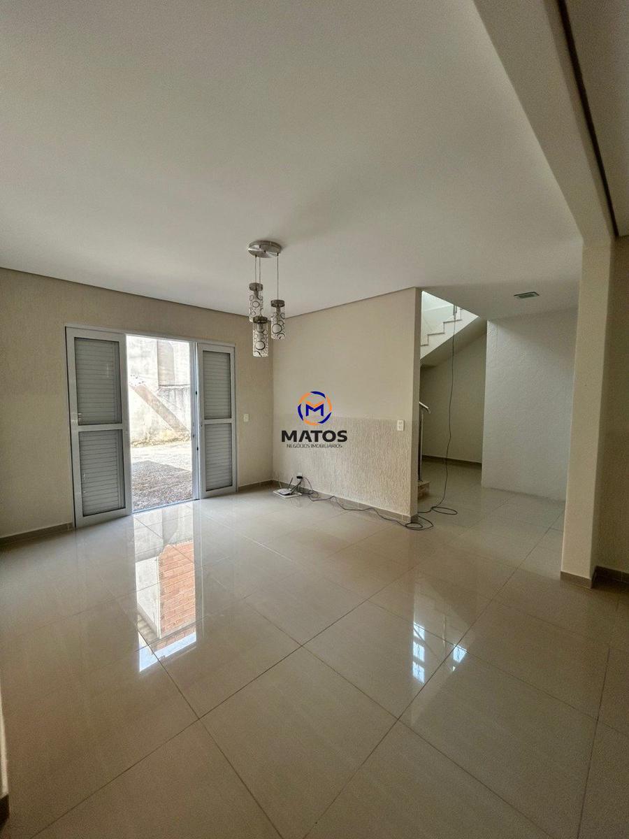 Casa, Asteca (são Benedito), 5 Quartos, 5 Vagas, 2 Suítes