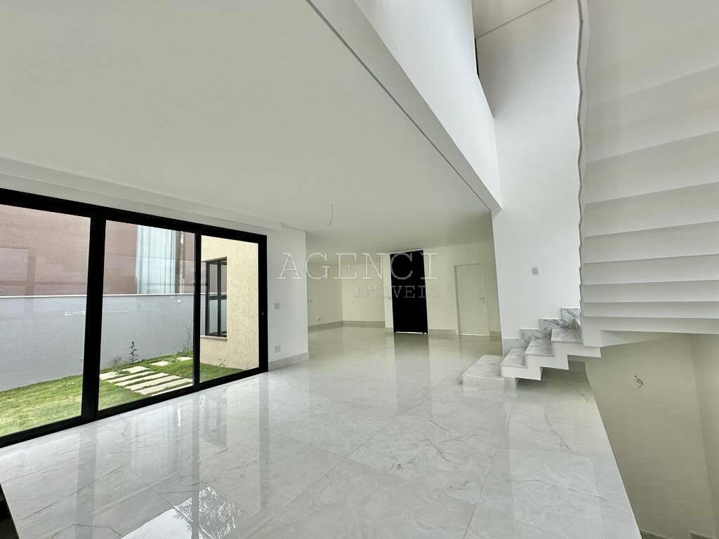 Casa, Alphaville - Lagoa dos Ingleses, 4 Quartos, 0 Vaga, 4 Suítes