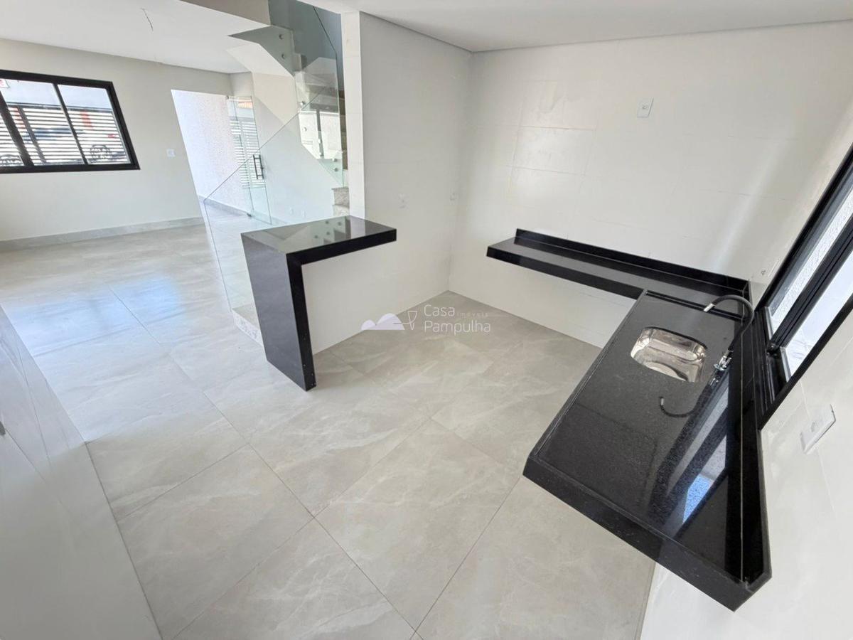 Casa, Planalto, 3 Quartos, 2 Vagas, 1 Suíte