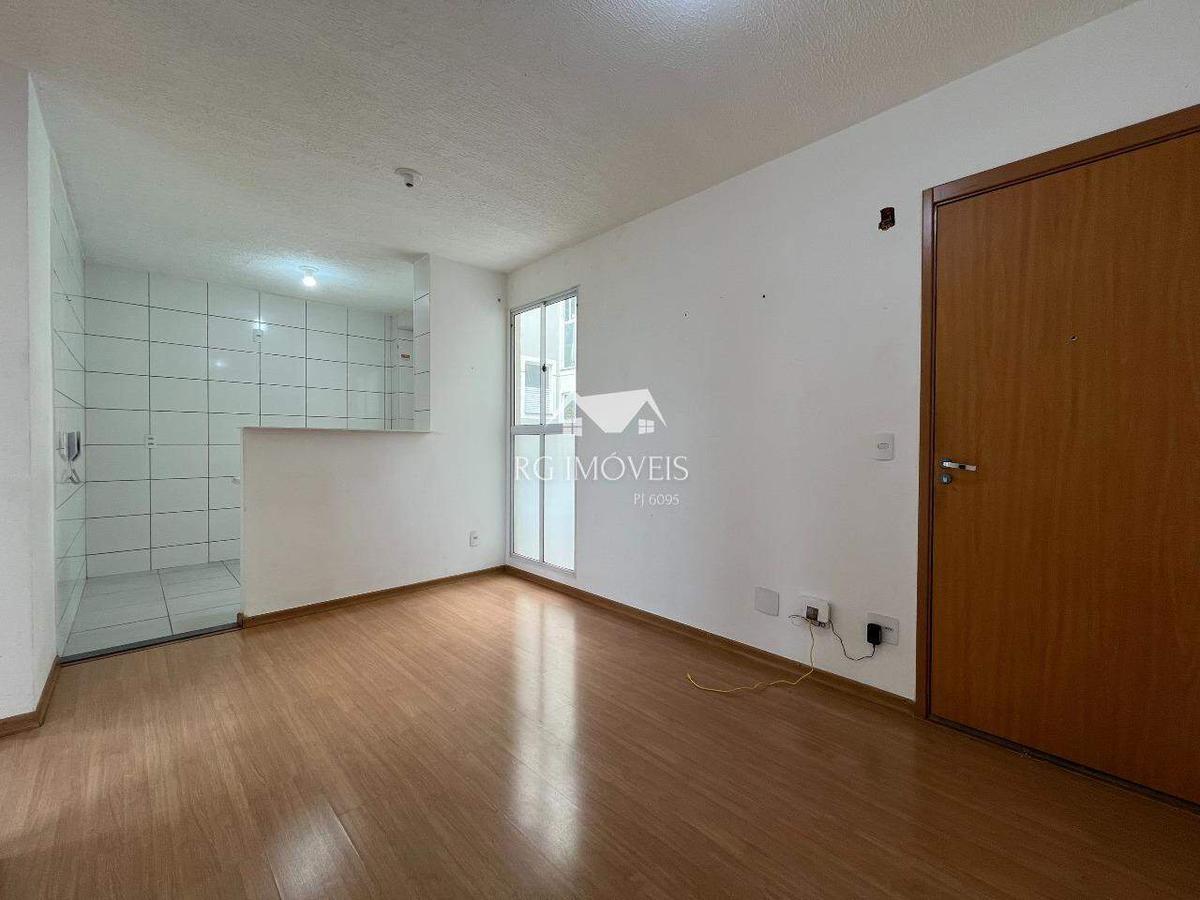 Apartamento, Três Barras, 2 Quartos, 1 Vaga