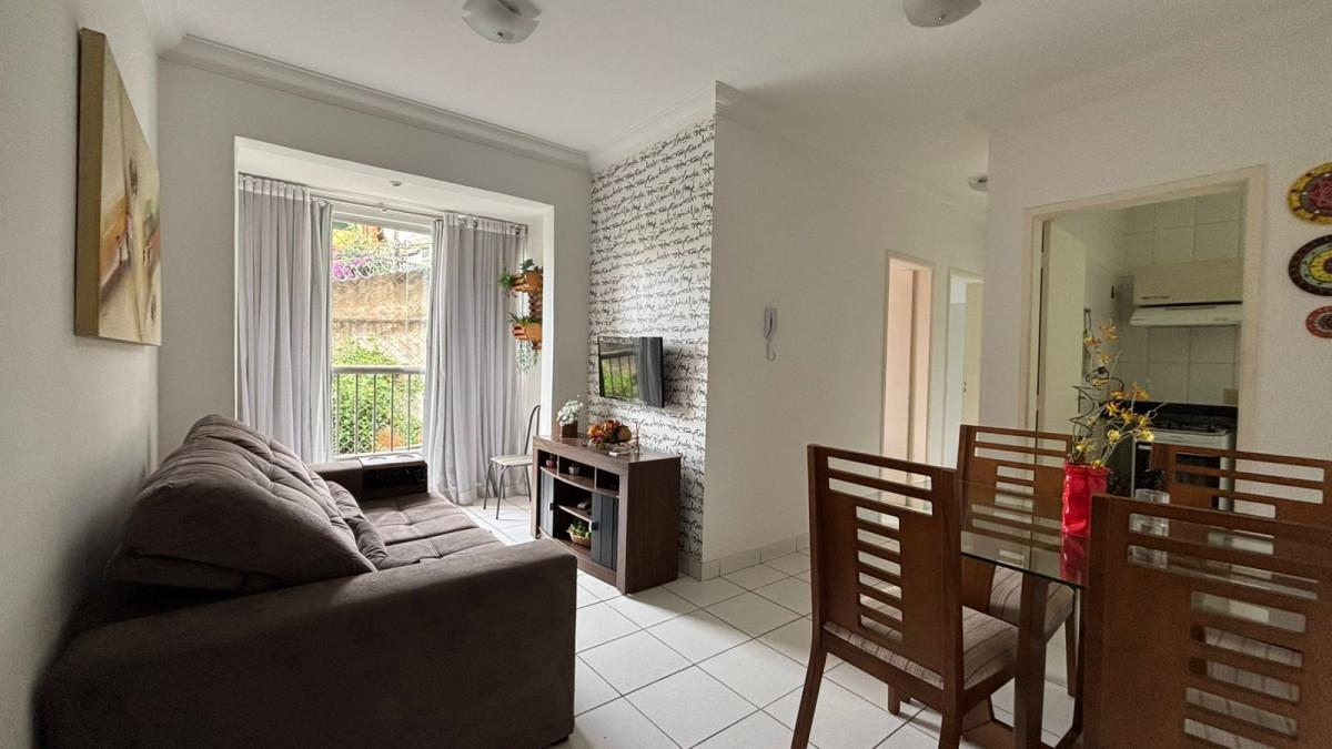 Apartamento, Sagrada Família, 2 Quartos, 1 Vaga