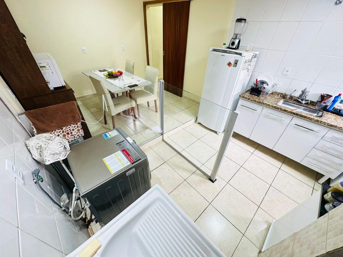 Casa, Santa Mônica, 3 Quartos, 2 Vagas
