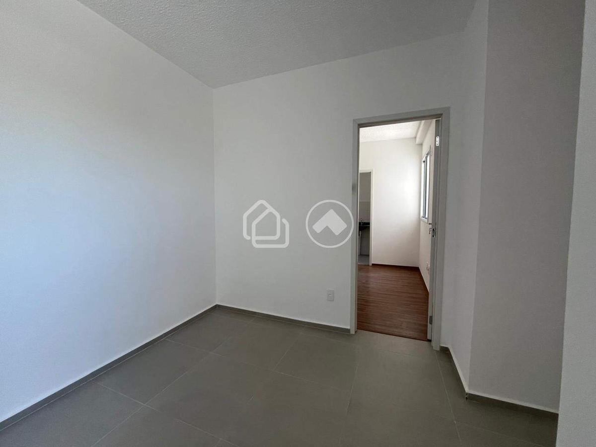 Apartamento, Palmeiras, 2 Quartos, 1 Vaga