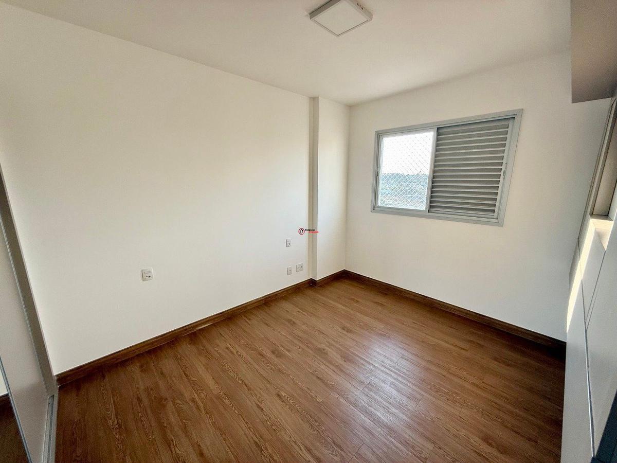 Apartamento, Liberdade, 2 Quartos, 2 Vagas, 1 Suíte
