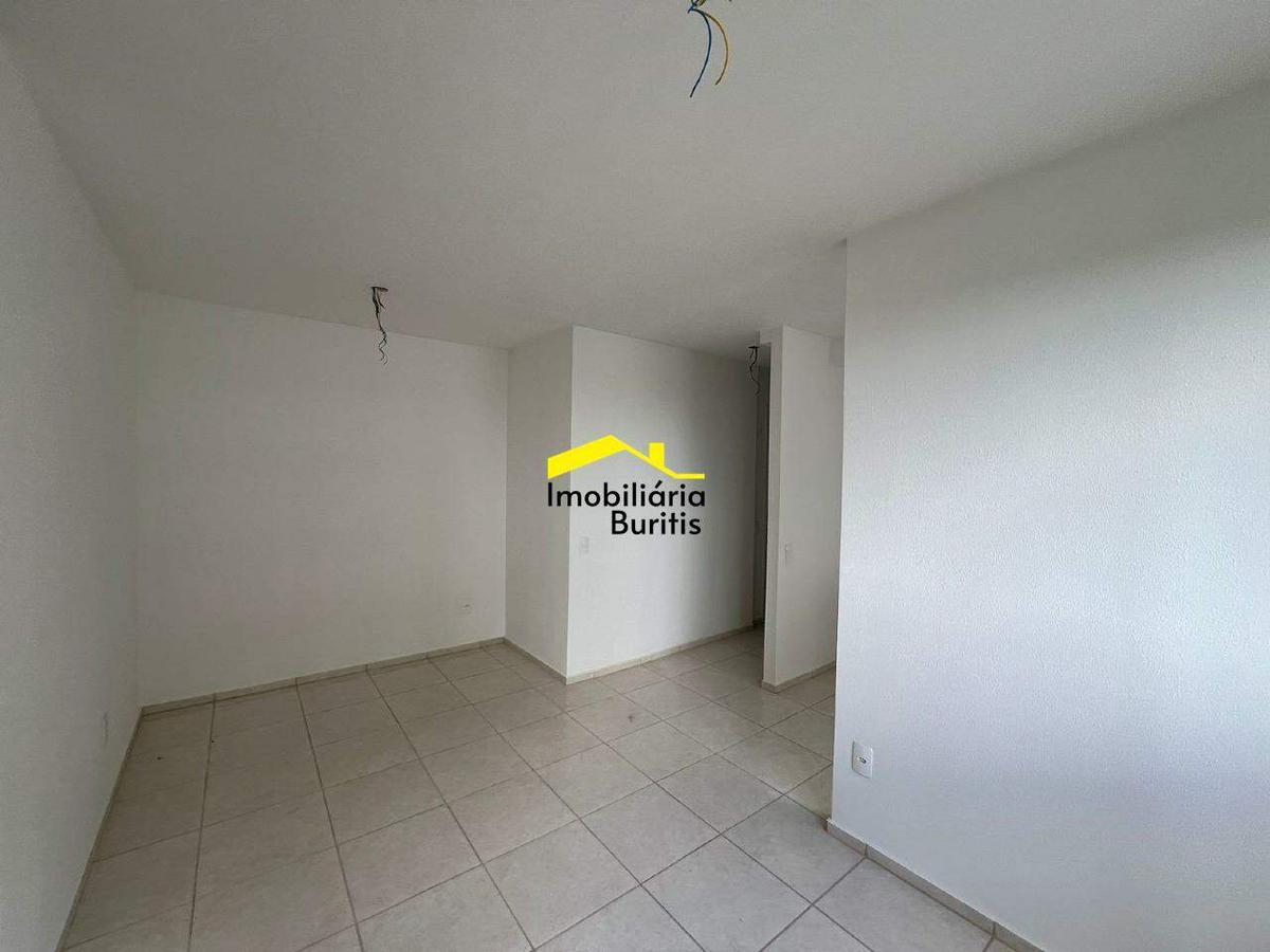 Apartamento, Palmeiras, 2 Quartos, 1 Vaga