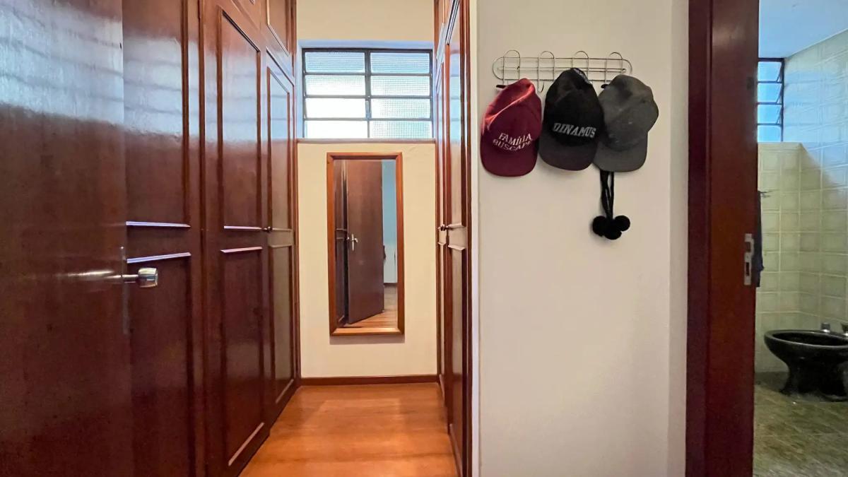 Casa, Comiteco, 4 Quartos, 3 Vagas, 2 Suítes