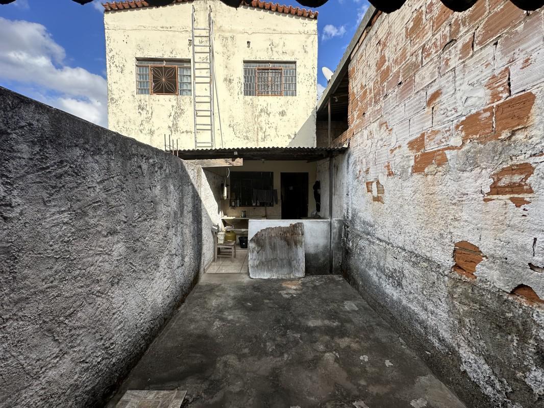 Casa, Vale das Orquídeas, 2 Quartos, 2 Vagas