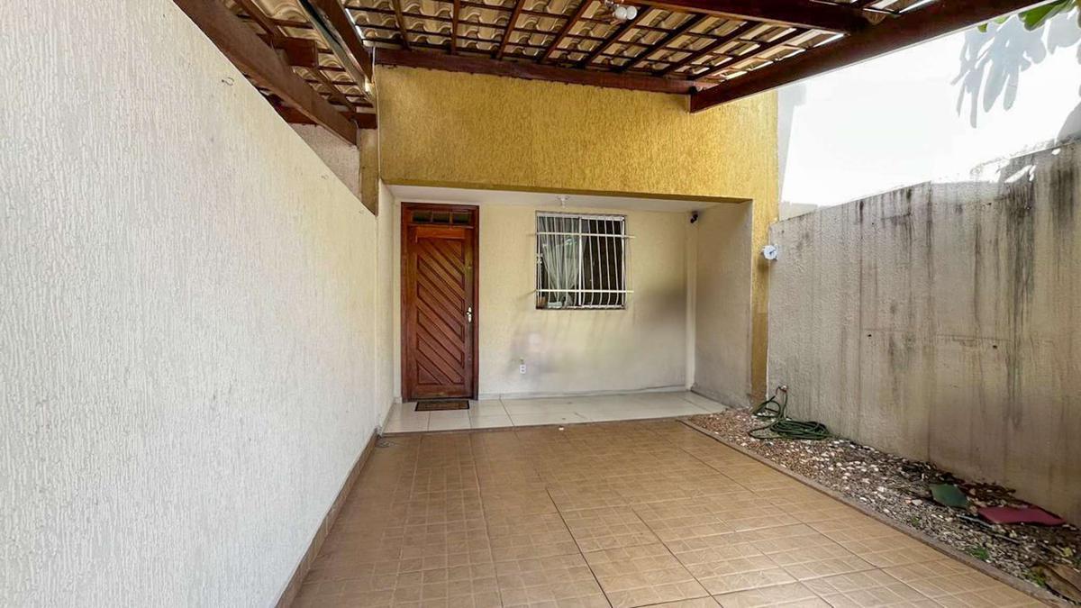Casa, Camargos, 2 Quartos, 2 Vagas, 1 Suíte