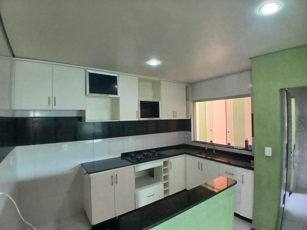 Casa, Piratininga (venda Nova), 3 Quartos, 2 Vagas, 1 Suíte