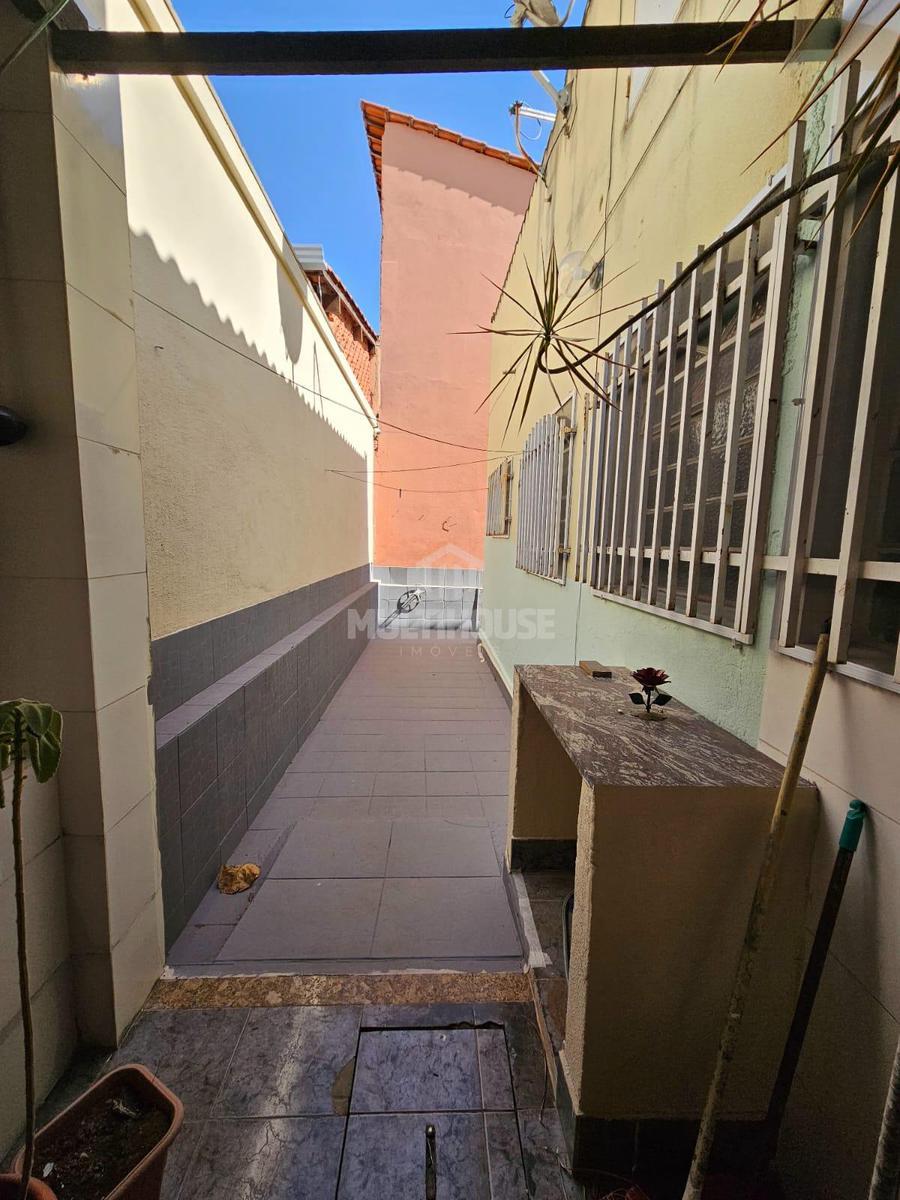 Casa, Santa Branca, 2 Quartos, 0 Vaga, 1 Suíte