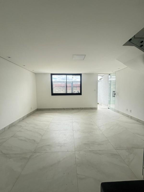 Casa, Planalto, 3 Quartos, 2 Vagas, 1 Suíte