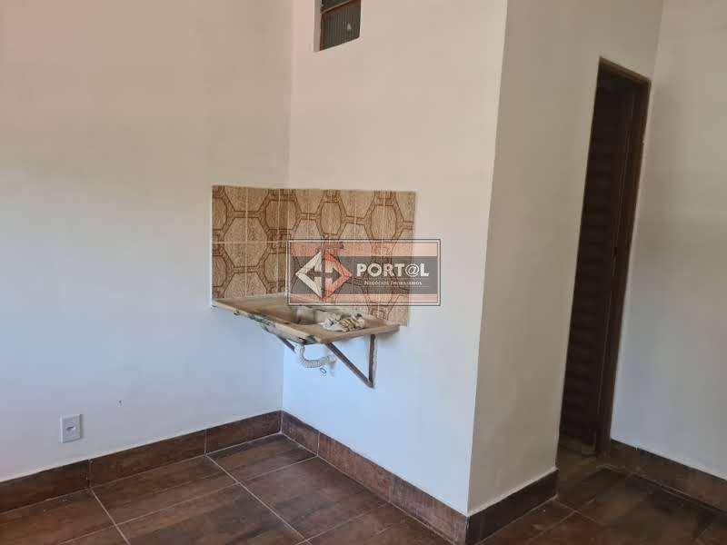 Sala, Vila Clóris, 0 Quarto, 0 Vaga